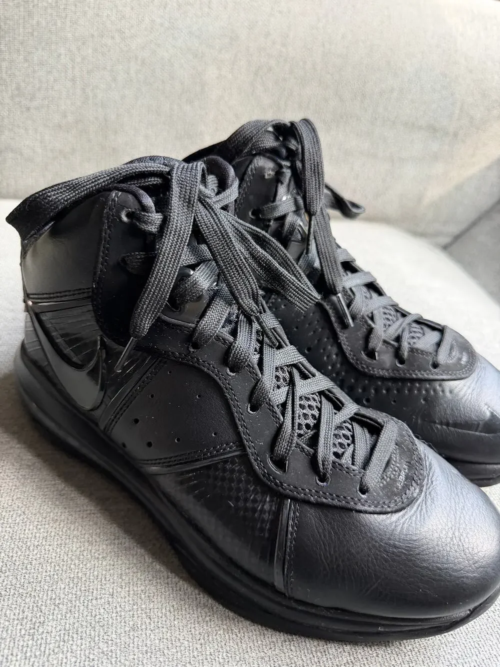 Nike Lebron 8 Black Out Black Anthracite Shoes Men's Size 7